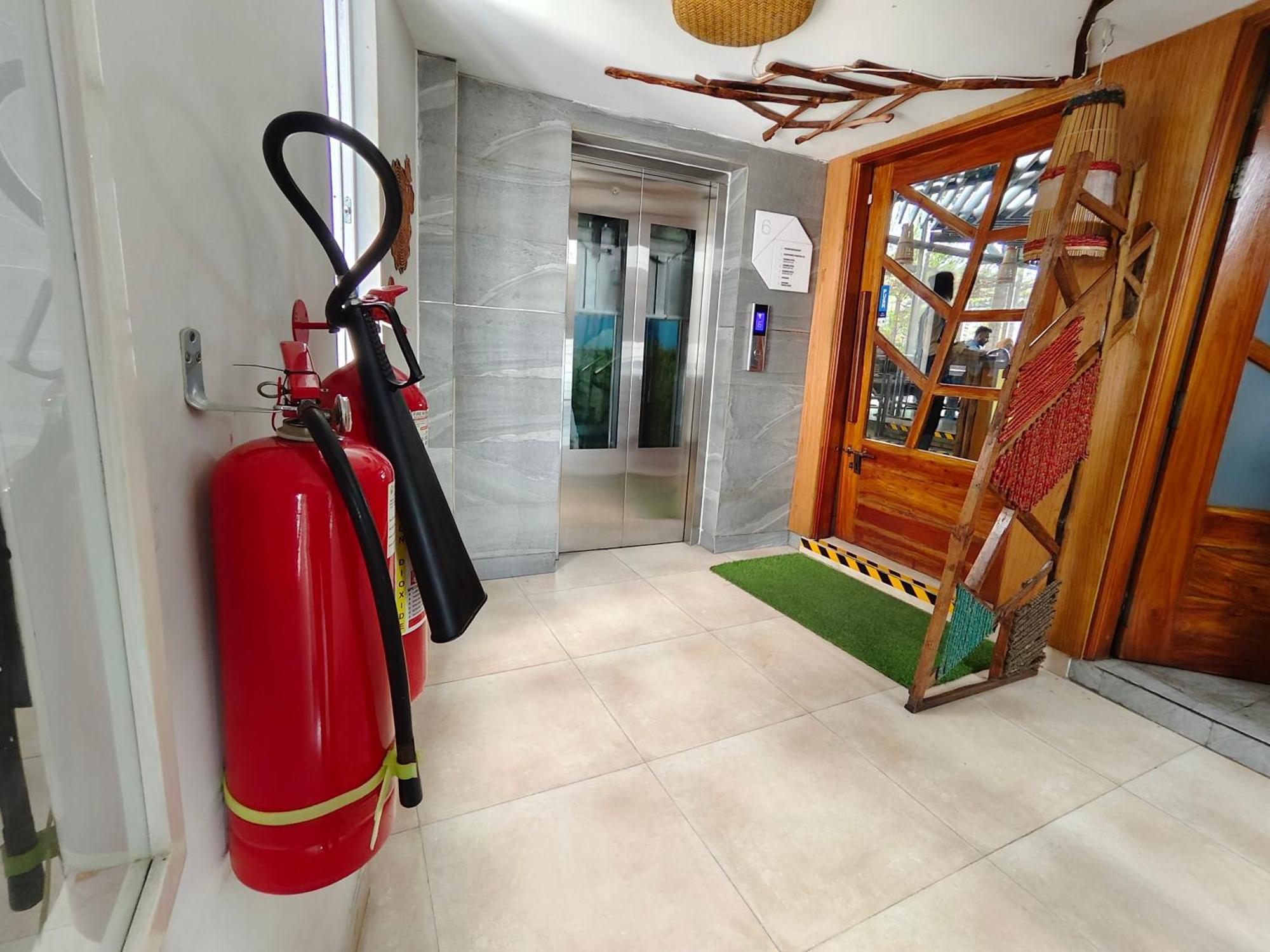 Hotel Nandini Dhaka Extérieur photo