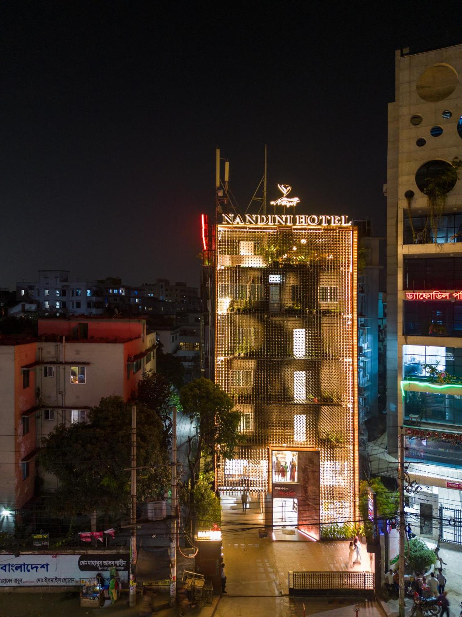 Hotel Nandini Dhaka Extérieur photo